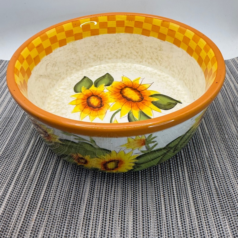 Temp-tations Tara Country Sunflower 1.5 QT Ceramic Casserole Dish Bowl Ovenware